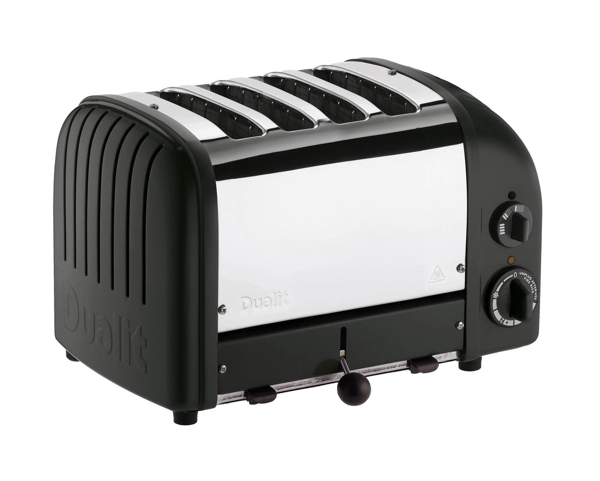 Schwarzer DUALIT Toaster NEWGEN mit Platz für 4 Scheiben, moderne Küchen-Elektrogerät, sichtbar mit Scheiben im Toastaufsatz