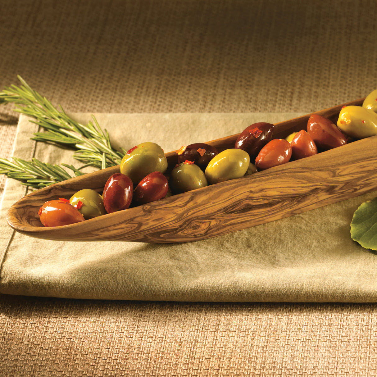 BÉRARD Oliven-Boot aus Olive mit 34 cm Höhe, detailreiche Schaftherstellung, typische Oliven-Optik, handgefertigte Qualität