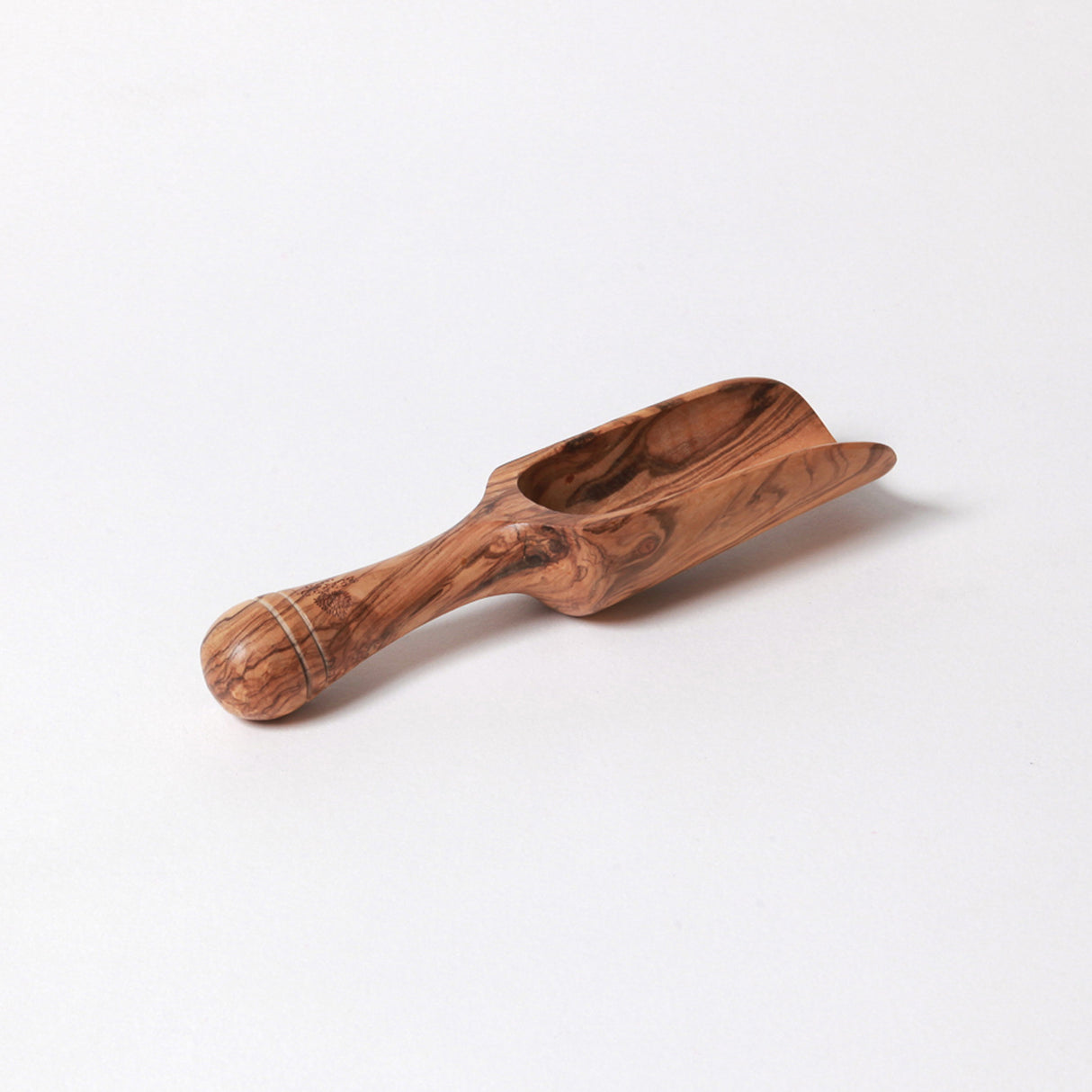 BÉRARD Salzschaufel aus Oliveholz, 18 cm lang, mit schmalem Griff und tiefem Schaufelbereich für Salz und Gewürze