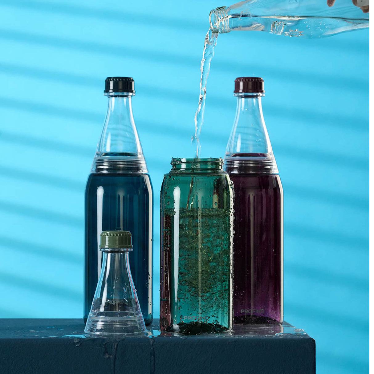 ProFino Trinkflasche SPARKLE aus Kunststoff, 600 ml, mit buntem Design und Schraubverschluss.
