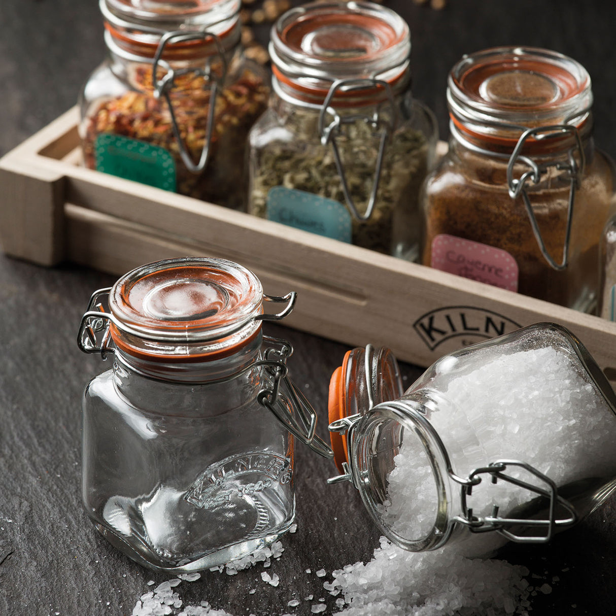 KILNER Gewürzgläser, klare Spices Gläser, 6 Stück à 70 ml für Gewürze und Kräuter, robustes Glasdesign