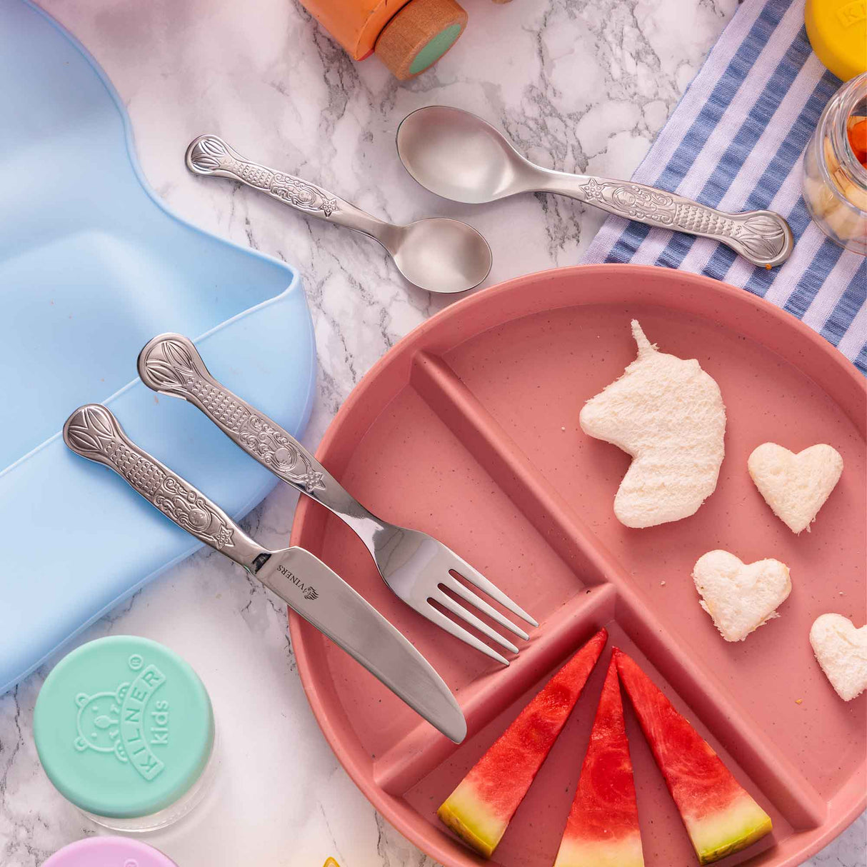 Kinderbesteck-Set von VINERS aus Edelstahl, 3-teilig, kindgerechte Besteckteile für kleine Hände.