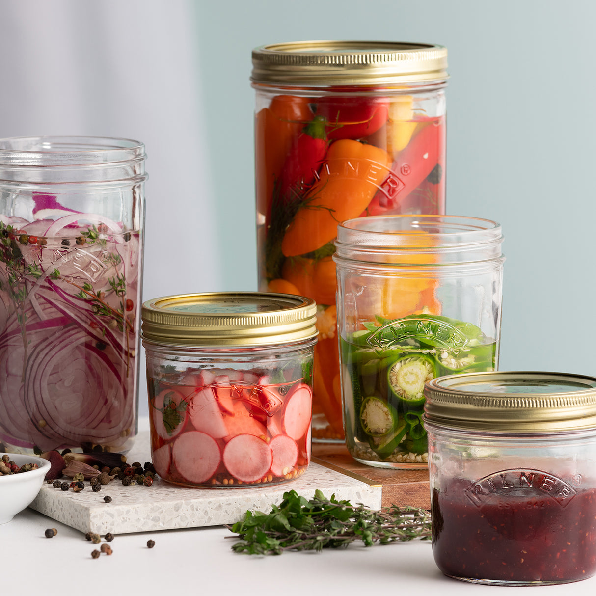 KILNER Einkochglas mit weitem Hals, klares Glas, ideal für das Einmachen von Marmeladen und Konserven, transparent und robust.