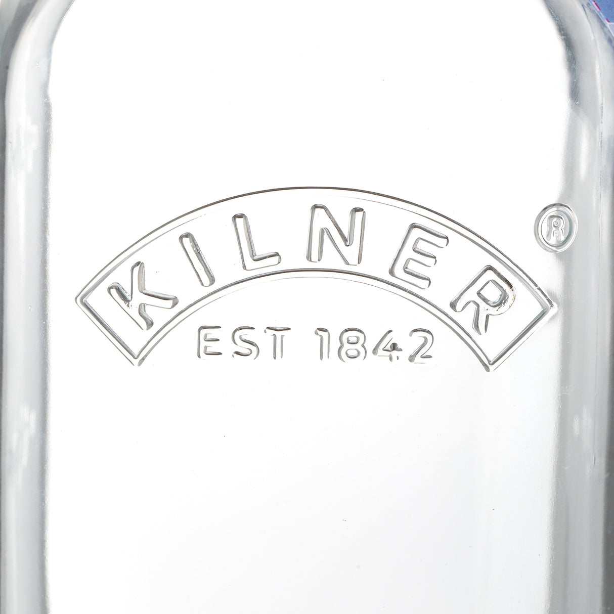 KILNER Glasflasche für Saft, transparent mit Schraubverschluss, ideal zum Getränkeaufbewahrung, auf weißem Hintergrund.