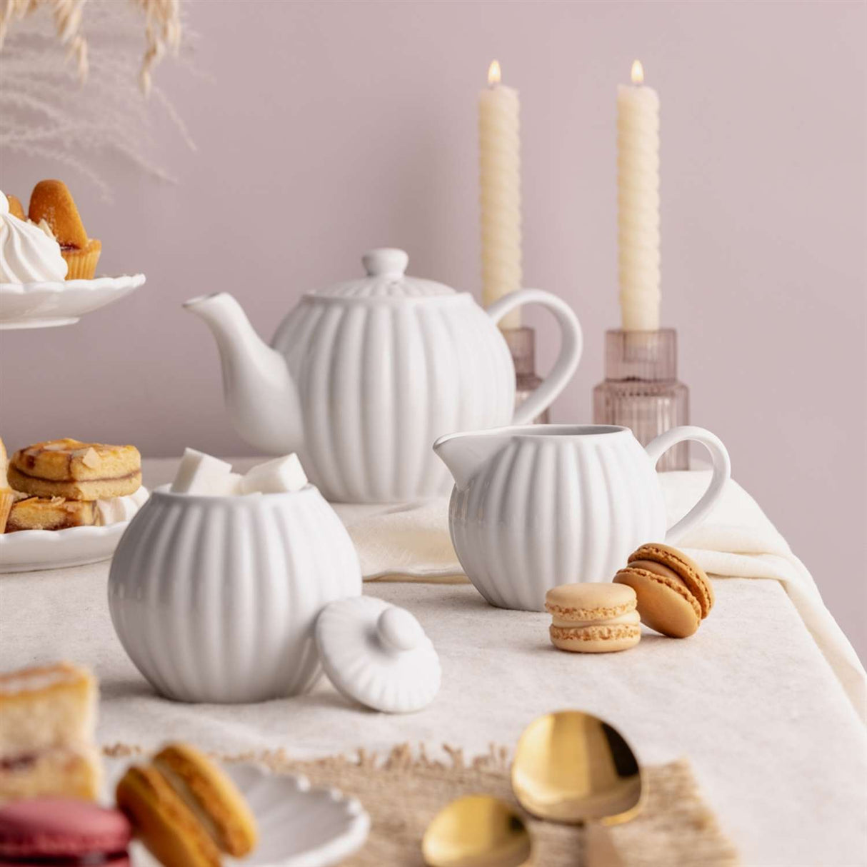Blaue Tasse von PRICE & KENSINGTON, Luxe-Serie, 460 ml Fassungsvermögen, stilvolles Design für Kaffee oder Tee