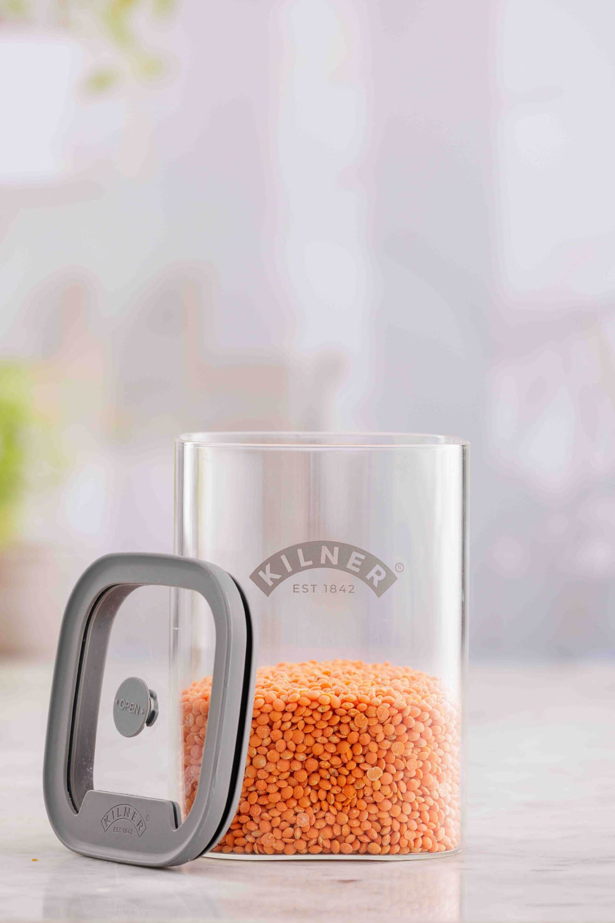 KILNER Vorratsglas FRESH STORAGE mit Metallverschluss, transparentes Glas für Lebensmittelaufbewahrung, Nahaufnahme