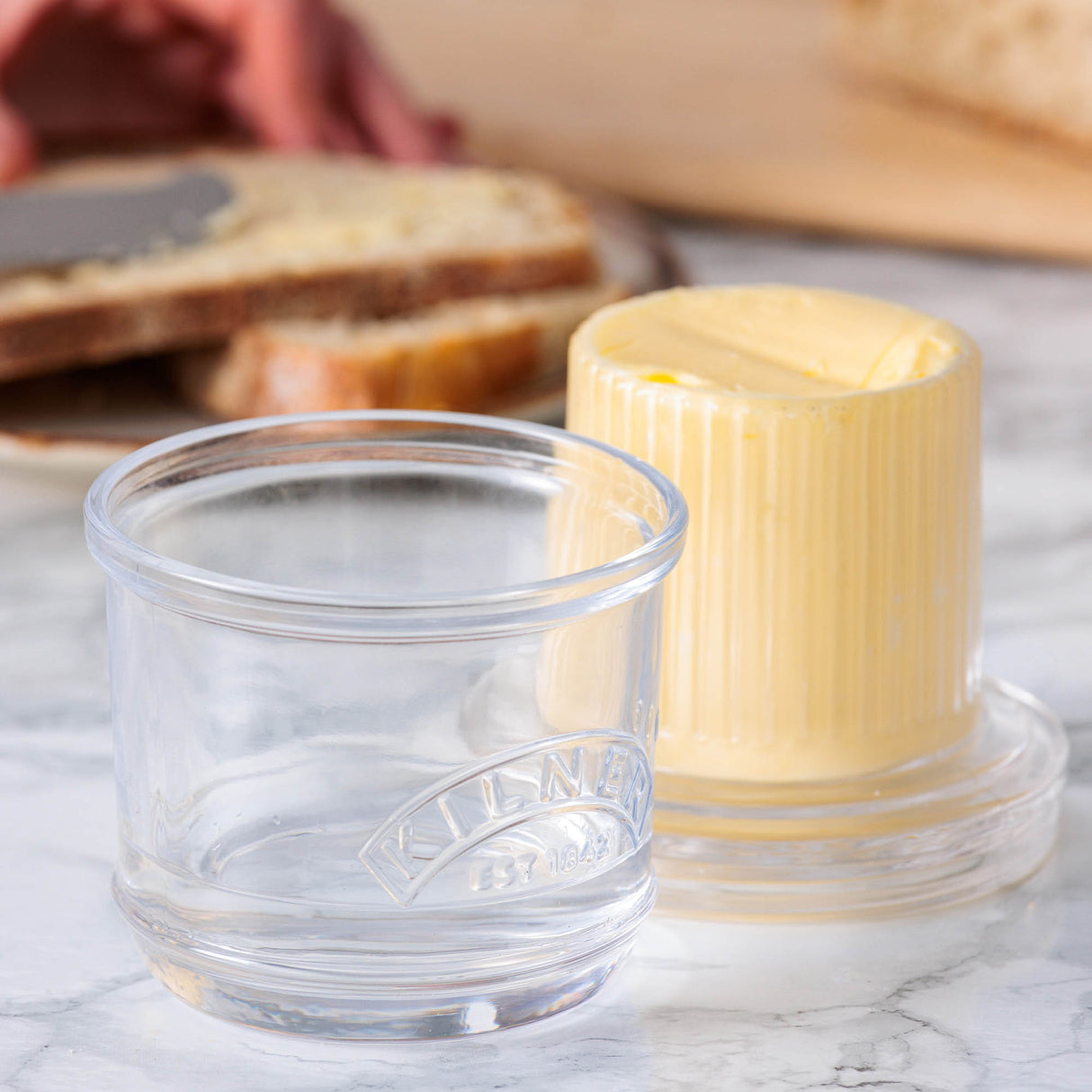 Glas-Butterdose von KILNER, 200 ml, mit Butterfässchen-Design, transparentes Glas für Aufbewahrung von Butter.