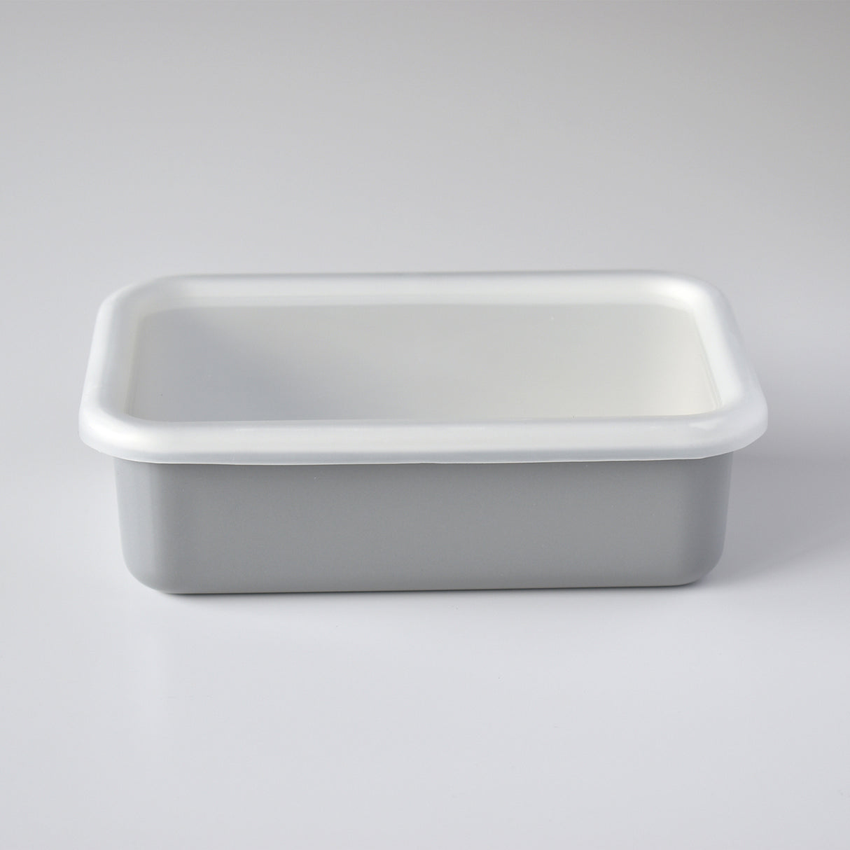 HoneyWare Color Line Emaille Frischhaltedose in Grau, flach, 0,74L, mit Deckel, langlebige und stilvolle Lagerdose