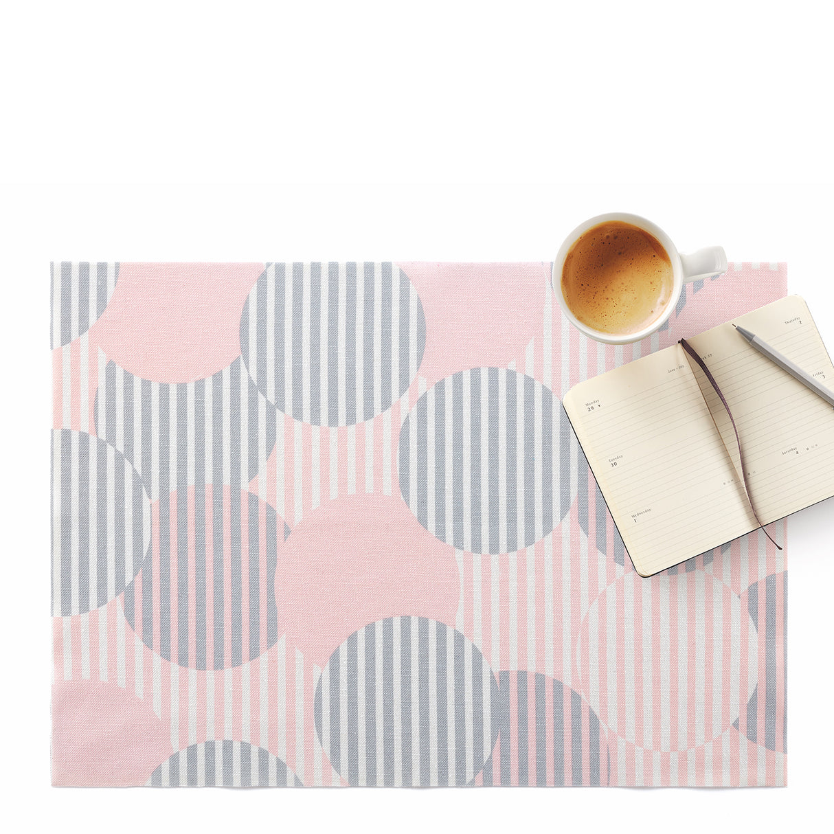 Pinker Polka Dot Tischset mit Lotoseffekt, 2er Set, DAY DRAP, dekoratives Zubehör für Esstisch