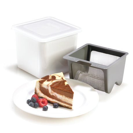 CUISIPRO Frischkäse-Set in Weiß, cremiger Frischkäse für vielseitige Zubereitungen, in einer attraktiven Verpackung.