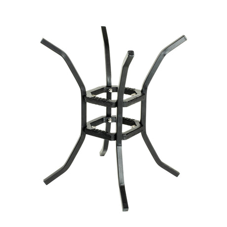 Schwarzer Lodge Grill aus robustem Metall mit Holzkohle- oder Gasbrenner, ideal für Outdoor-Grillabende.