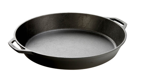 Schwarze Gusseiserne Pfanne von LODGE, Classic-Serie, robust und ofenfest für vielseitiges Kochen und Braten.