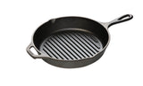 Schwarze Lodge Grillpfanne Classic mit Durchmesser 25,4 cm, aus langlebigem Gusseisen, für perfekte Grillgerichte auf dem Herd oder im Ofen.