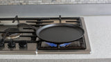 Schwarze flache Grillpfanne von Lodge, Classic-Serie, Durchmesser 26 cm, ideal für Grillgerichte und Pfannengerichte.