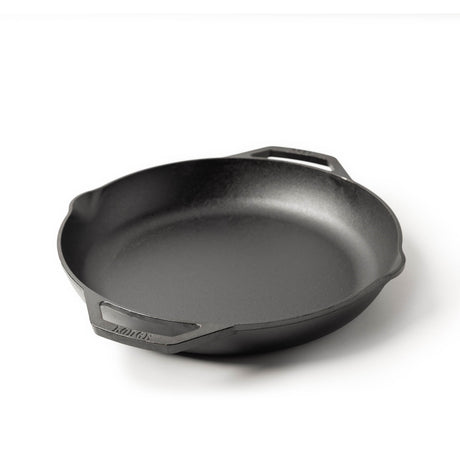 Lodge gusseiserne Pfanne mit Doppelgriff und schwarzem Finish, ideal für Braten und Kochen auf dem Herd