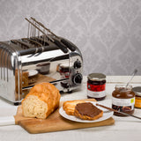 DUALIT Sandwichmaker Classic aus Edelstahl, geöffnete Maschine mit goldbraunen Sandwiches im Inneren, modernes Küchengerät