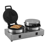 Polierter DUALIT Toaster TOASTIE mit zwei Toastfächern und modernem Design, zeigt die Edelstahloberfläche und Kontrollknöpfe.