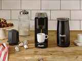 Schwarze DUALIT Kapselmaschine für Kaffee, 34 cm hoch, moderne Kaffeemaschine mit Kapselsystem.