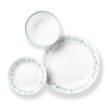 CORELLE Service COUNTRY COTTAGE in Weiß, zeigt Teller, Tassen und Schüsseln im landhausstil, elegante weiße Keramik.