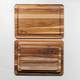 Teakholz-Schneidebrett ESSENTIAL von TEAKHAUS aus Teakholz, robust und langlebig für die Küche, mit natürlicher Holzmaserung.