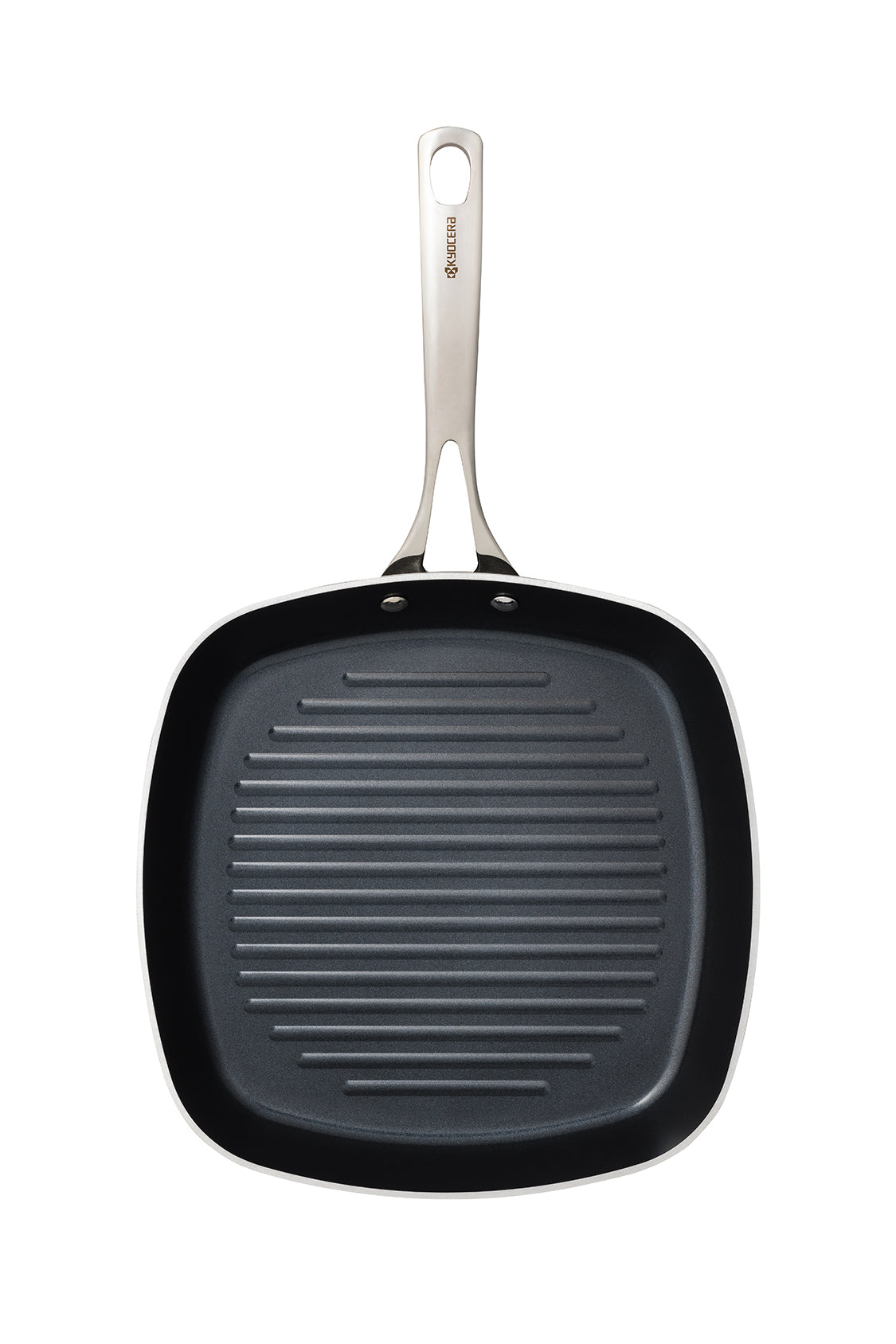 Schwarze KYOCERA Keramikpfanne, langlebige CERAMIC-Qualität, mit antihaftbeschichteter Oberfläche, für gesunde Zubereitung.