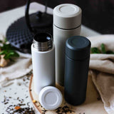 KYOCERA Isolierflasche Slim Mug in Beige, 300 ml, mit doppelwandiger Isolierung und Edelstahlverschluss.