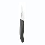 Schwarzes KYOCERA Keramikmesser GEN NATURE mit schmaler Klinge, perfekt zum Schneiden von Obst und Gemüse.