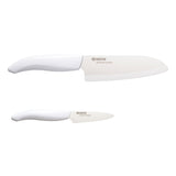 KYOCERA Keramik-Schäl- und Santokumesser Set, scharfe Küchenmesser aus Keramik für präzises Schneiden, auf weißem Hintergrund.