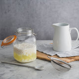 KILNER Einkochglas Clip Square in klarer Glasoptik, ideal zum Einkochen und Lagern von Lebensmitteln, rechteckiges Design