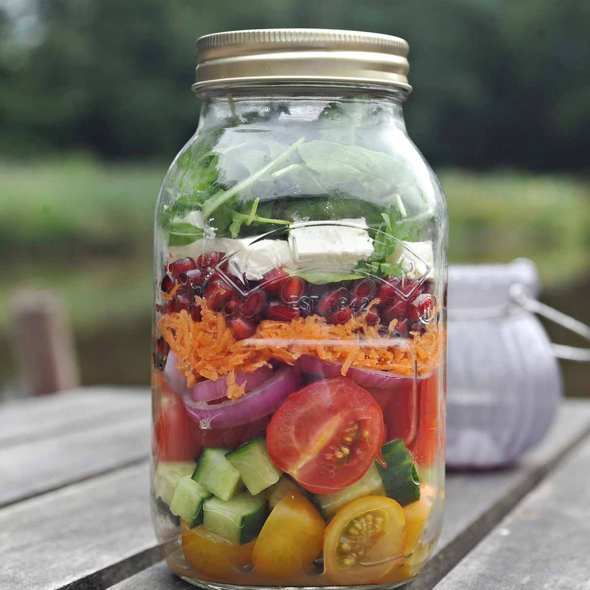 KILNER Einkochglas mit Schraubverschluss, transparent, 1 Liter, ideal zum Einmachen und Aufbewahren von Lebensmitteln.