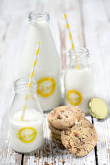 KILNER Milchflasche aus Glas, klare Milchflasche mit Schraubverschluss, ideal für Getränke und Lagerung
