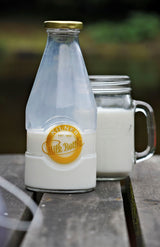 KILNER Milchflasche aus Glas, klare Milchflasche mit Schraubverschluss, ideal für Getränke und Milchaufbewahrung