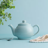 Blaues Teekannen-Set von PRICE & KENSINGTON mit zwei Tassen, elegant und stilvoll für Teezeremonien, aus Keramik gefertigt.