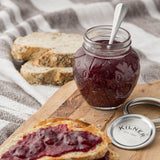 Transparenter KILNER Marmeladenglas mit Schraubverschluss und klarer Glasoptik, ideal für Marmelade und Konserven