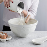 Weiße MASON CASH Rührschüssel aus Keramik, 5 Liter Fassungsvermögen, ideal zum Teigmischen und Backen.