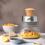 KILNER Gucamole-Set mit klarer 500 ml Schüssel für Guacamole, inklusive passendem Löffel und Schneidebrett