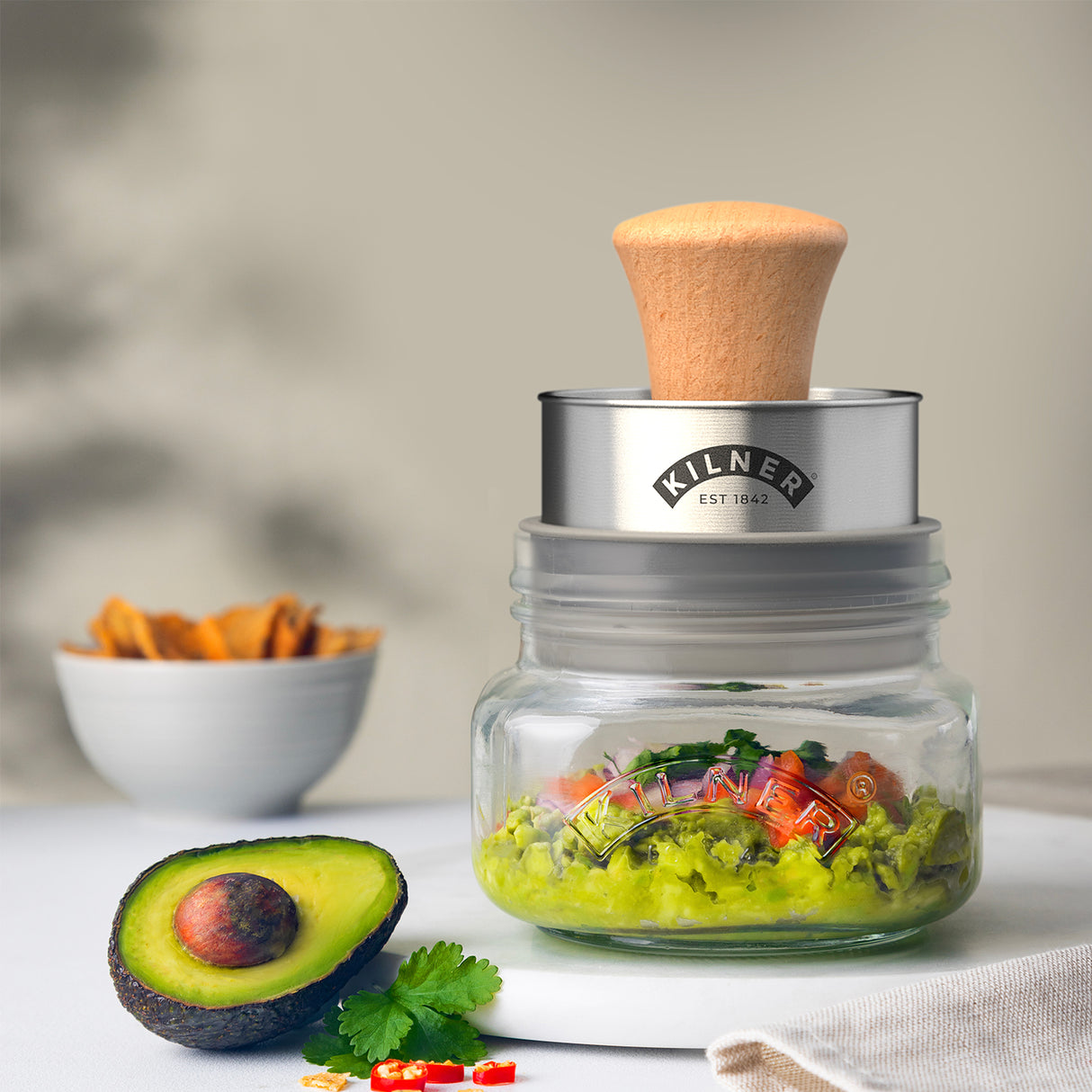 KILNER Gucamole-Set, 500 ml, klar, mit Schüssel und Utensilien für Guacamole, hochwertiges Küchenzubehör