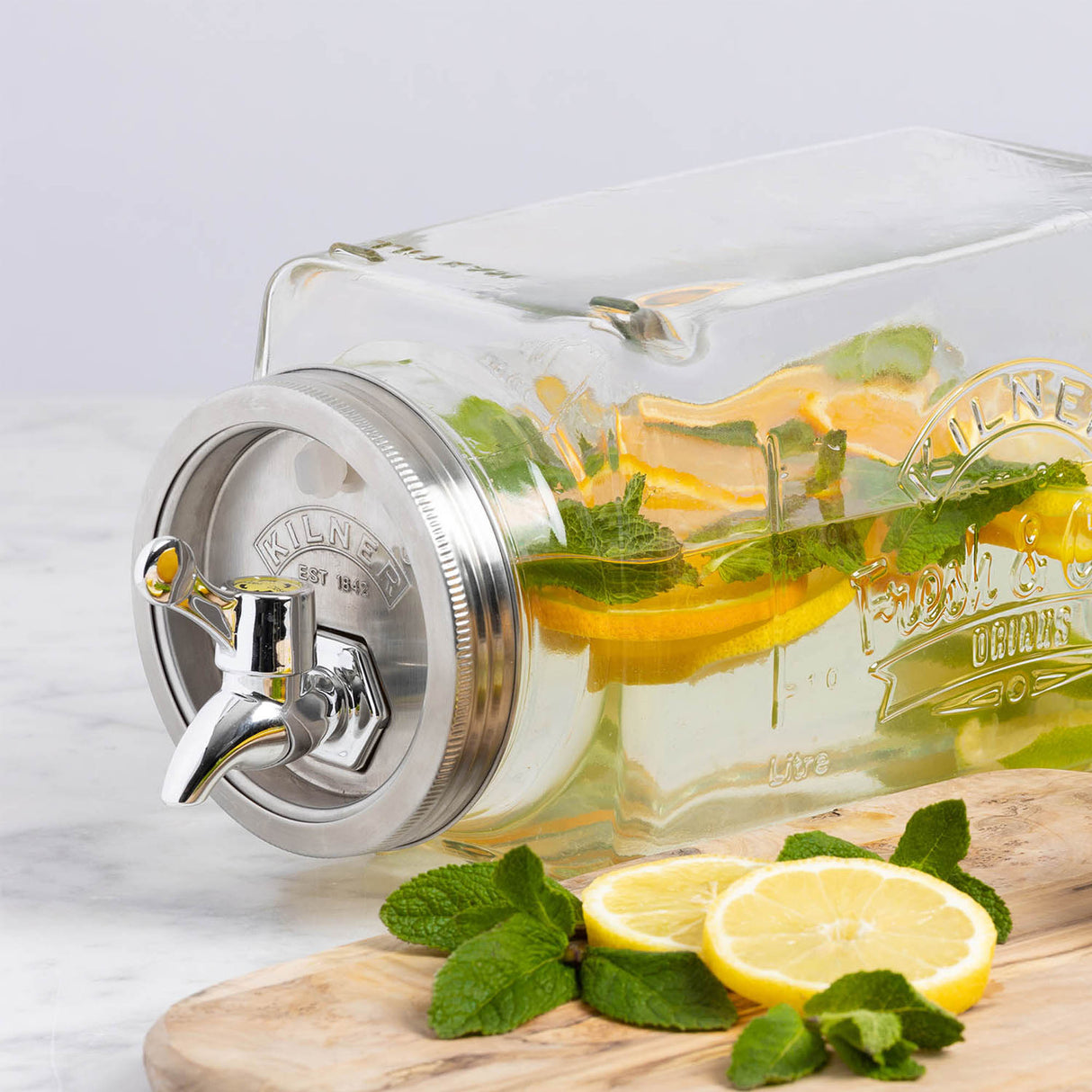 KILNER Getränkespender aus Glas, klar und silber, mit 3-Liter-Kapazität, ideal für Getränke im Kühlschrank