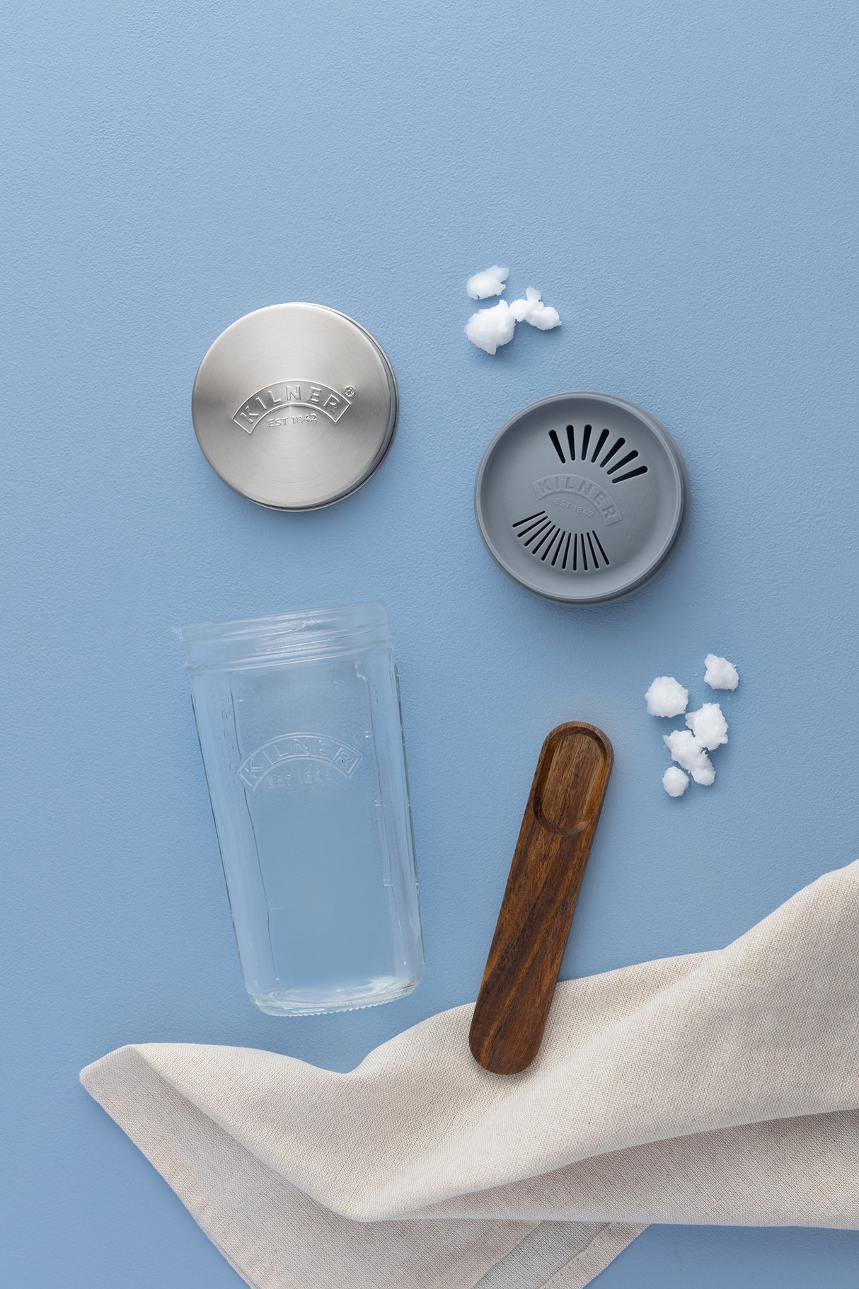 KILNER Kefir-Set mit 500 ml Kefir, inklusive Glasbehälter und Zubehör für die Milchsäurefermentation.