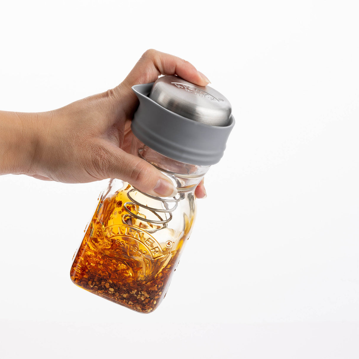 KILNER Dressingshaker aus Glas, klar, 500 ml, mit Deckel und Messmarkierungen für Salatdressings und Soßen.