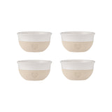 Vier beige Schüsseln im Mason Cash Rustic Charm Set, langlebig und stilvoll für die Küche, aus robustem Keramik gefertigt