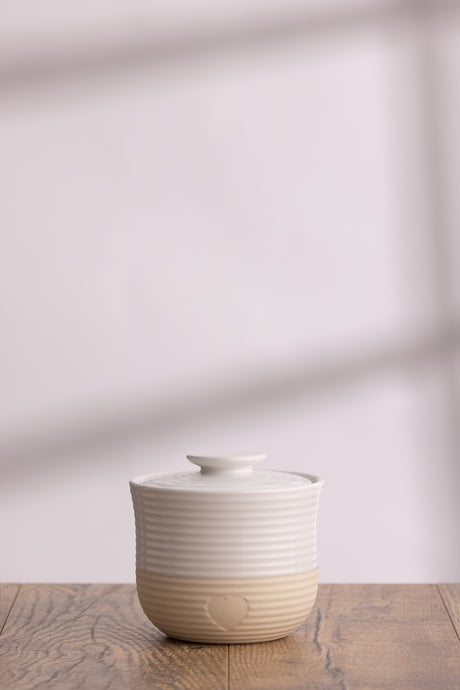 MASON CASH Vorratsdose Rustic Charm in Beige aus Keramik mit rustikalem Design und Deckel