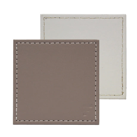 FREEFORM Untersetzer DUO, 4er-Set aus hitzebeständigem Material, quadratische und runde Designs für Tische und Getränke.