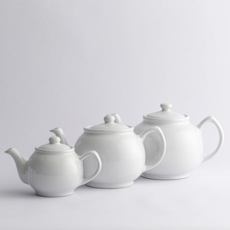 Weiße Teekanne von PRICE & KENSINGTON aus Keramik, elegante Teekanne für Tee-Genuss, dekorativ und funktional.