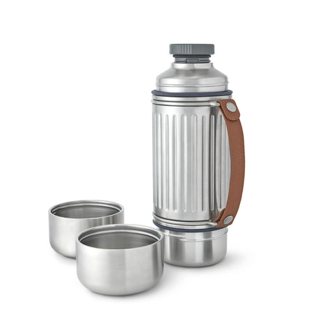 Edelstahl-Thermoflasche von BLACK+BLUM, Explorer-Design, 1 Liter Kapazität, langlebig und stilvoll für heiße und kalte Getränke