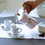 Rosa Espressokocher von GNALI & ZANI, Modell Venezia, aus Edelstahl für Kaffeezubereitung.