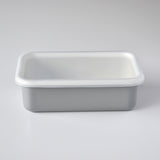 HoneyWare Color Line Emaille Frischhaltedose in Grau, flach, 0,74L, mit Deckel, langlebige und stilvolle Lagerdose