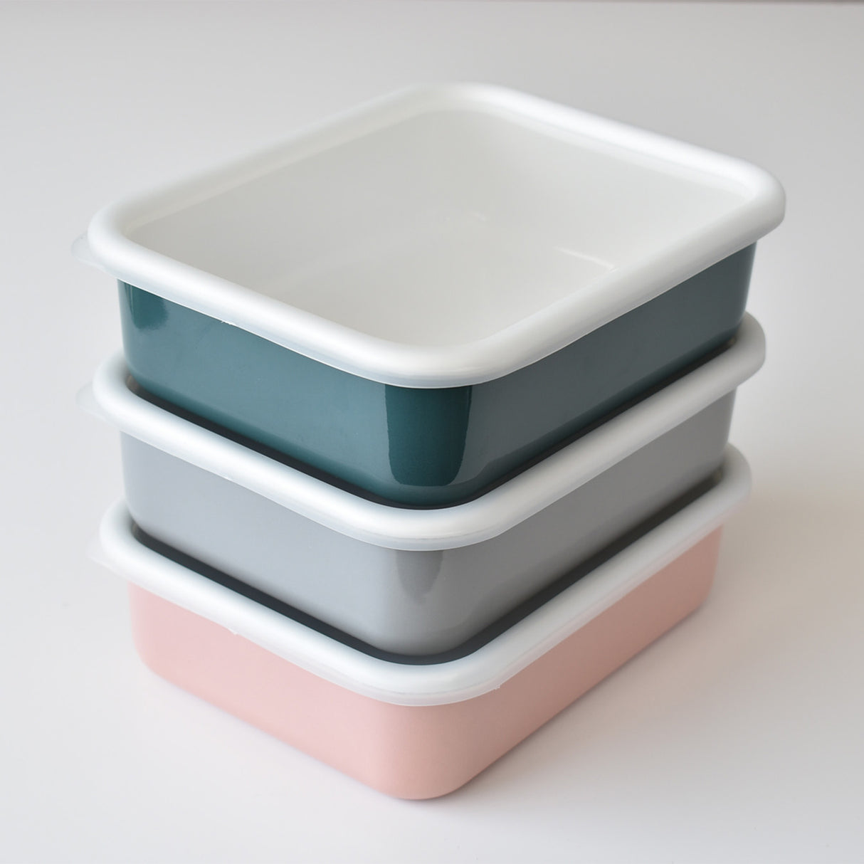 HoneyWare Emaille Frischhaltedose in Petrol, flach, 0,42L, mit farbigem Design, ideal für Lebensmittelaufbewahrung