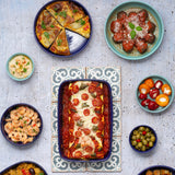 Helle blaue Tapas-Backform von Typhoon, 21 cm, aus der Worlds Foods Reihe, ideal für kleine Gerichte und Ofenbacken.