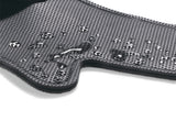 Breiter hitze- und kältebeständiger Kochhandschuh aus FLXaPrene in drei Farben von KitchenGrips, einzeln auf weißem Hintergrund.